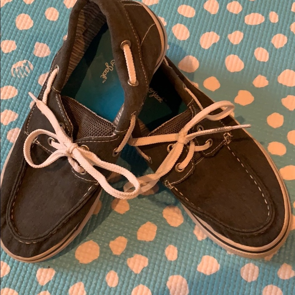 Cat and Jack “Sperrys”. Kids size 3.